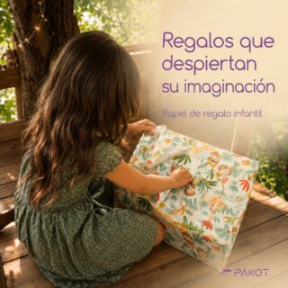 🌿✨ Un papel para envolver sueños
Nuestro papel de regalo infantil Exploración Bosque está lleno de color, naturaleza y pequeños personajes dispuestos a despertar la imaginación de los más pequeños. 🎁🦁🐒
Porque una presentación bonita convierte cualquier detalle en una auténtica aventura.
Descubre nuestra colección de papeles infantiles en Pakot.com 💜
#Pakot #PapelDeRegalo #PapelInfantil #PackagingCreativo #RegalosBonitos #DetallesQueEnamoran #PackagingInfantil #EnvolverRegalos
